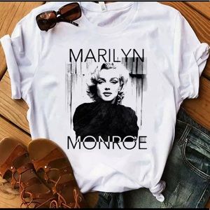 Marilyn Monroe top. Size XL. Better fit for size L